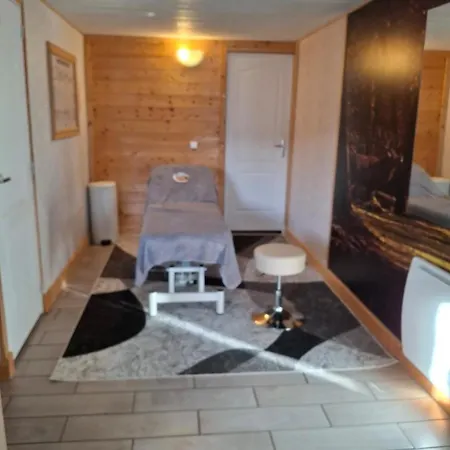 Bed & Breakfast Les Roses Des Bois Murat-le-Quaire