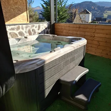 Les Roses Des Bois 3* Murat-le-Quaire