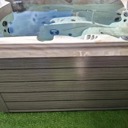 Les Roses Des Bois Bed & Breakfast Murat-le-Quaire