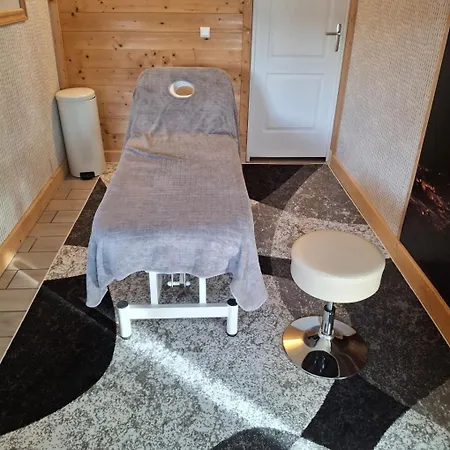 Les Roses Des Bois 3*