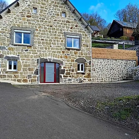 Les Roses Des Bois Murat-le-Quaire